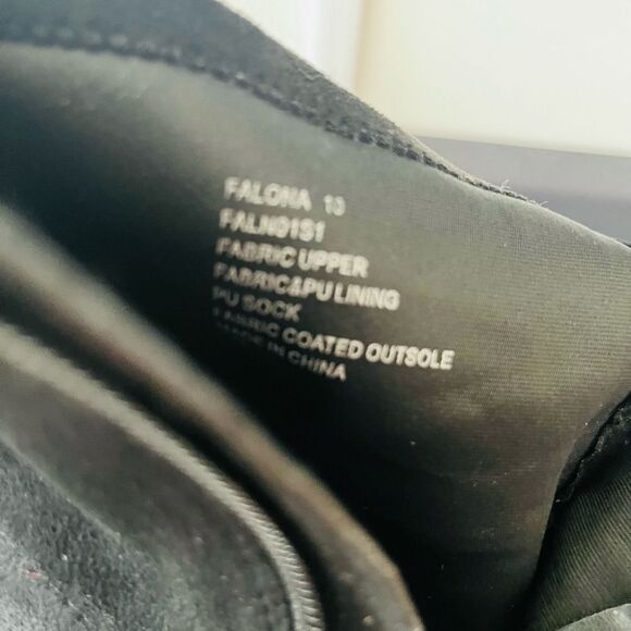 Steve Madden Falona Black Faux Suede Sock Booties Block Heel Size 10 - Picture 9 of 9